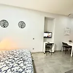Amch Hospedaje Metro Delicias 01